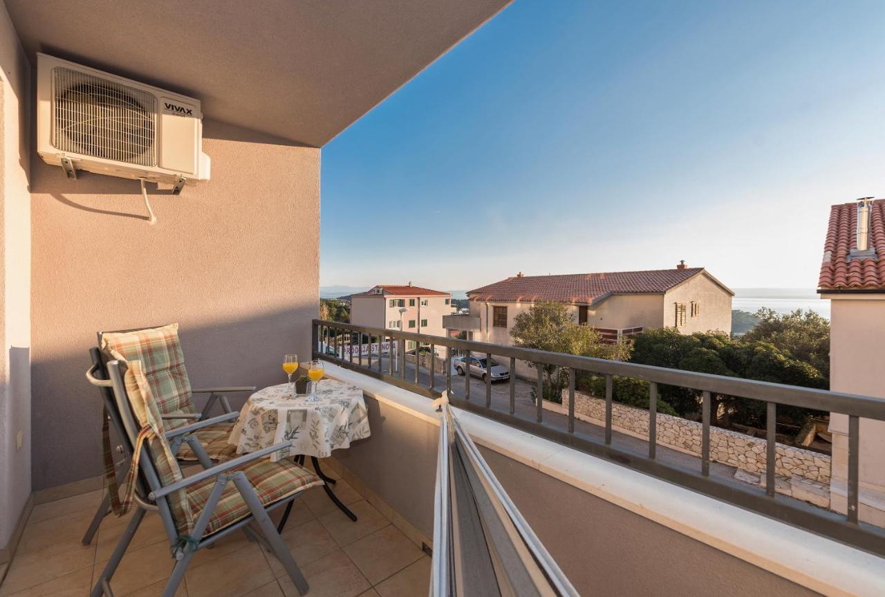 Neno Apartment Макарска Екстериор снимка